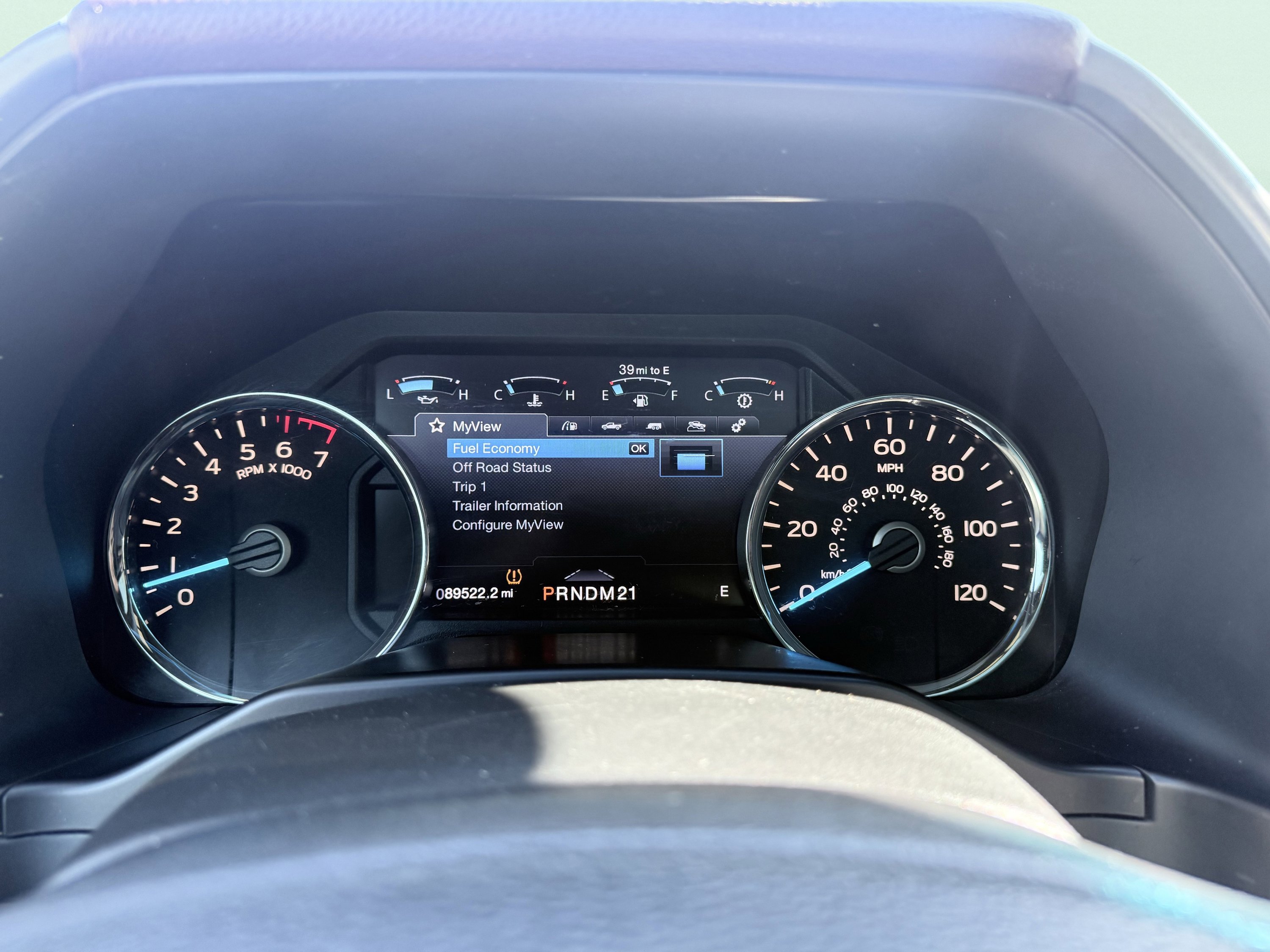 Used 2016 Ford F150 Platinum w/ Equipment Group 701A Luxury image 38