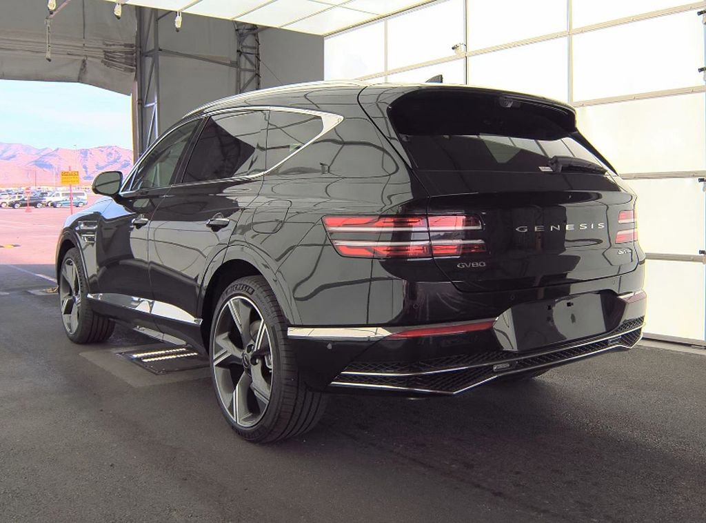 Used 2026 Genesis GV80 3.5T Prestige image 3