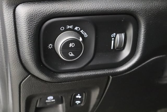 Used 2020 RAM 1500 Big Horn AWD/4WD image 22