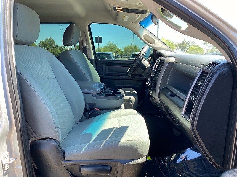 Used 2018 RAM 2500 Tradesman w/ Chrome Appearance Group image 13