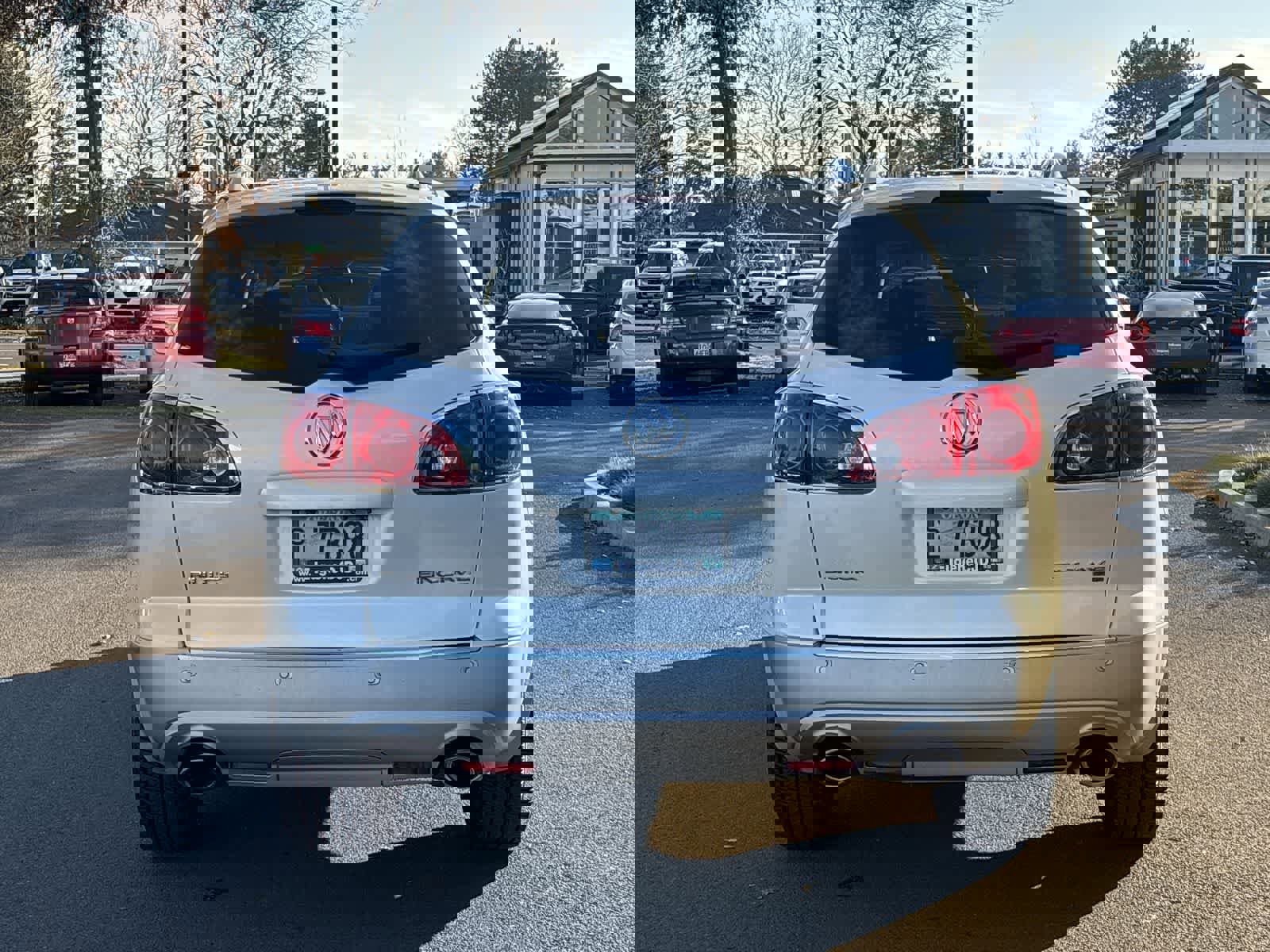 Used 2012 Buick Enclave Leather image 4