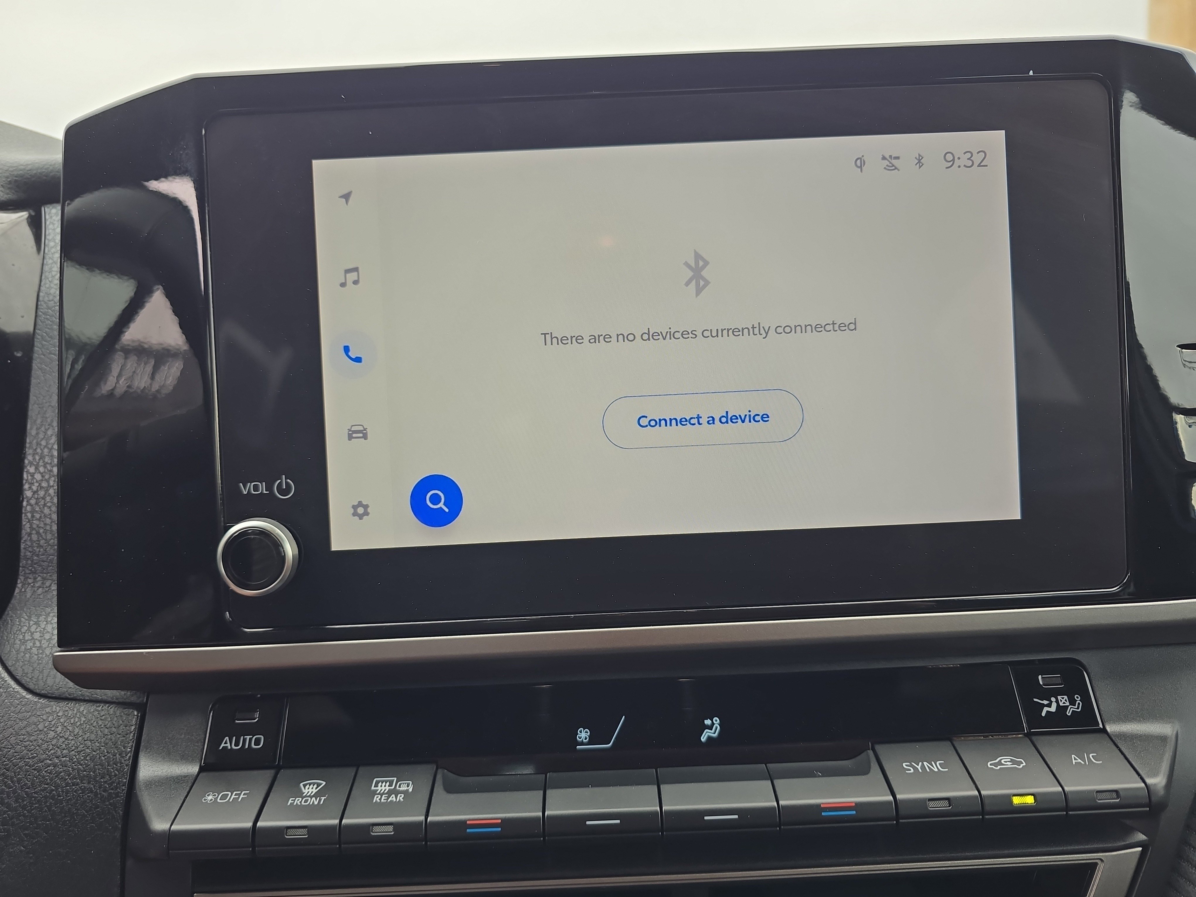 Used 2025 Toyota Camry SE FWD image 28