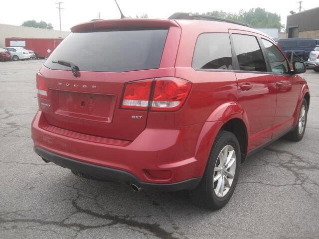 Used 2014 Dodge Journey SXT image 5