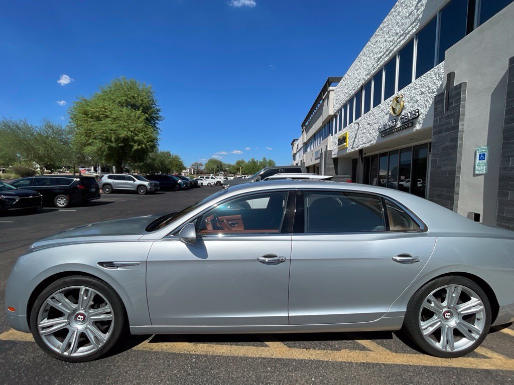Used 2015 Bentley Flying Spur V8 AWD/4WD image 4
