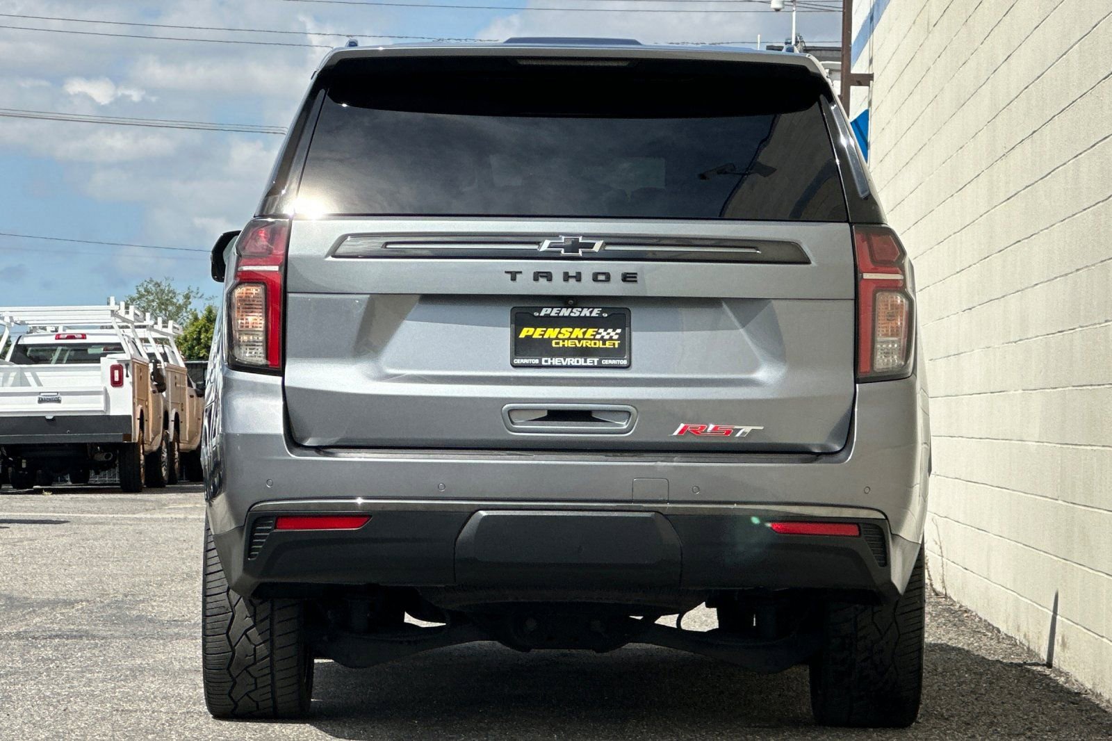 Used 2021 Chevrolet Tahoe RST w/ Luxury Package image 5