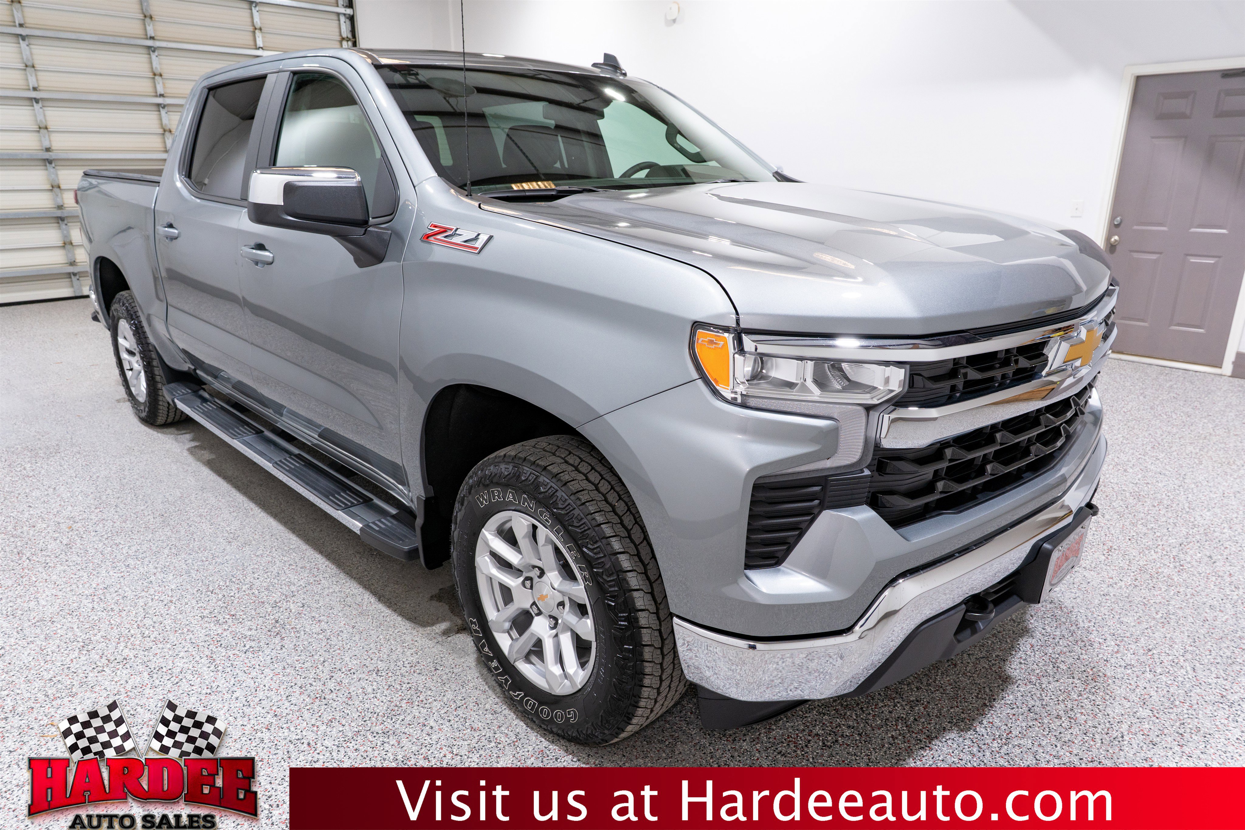 Used 2026 Chevrolet Silverado 1500 LT w/ Z71 Off-Road Package AWD/4WD image 6
