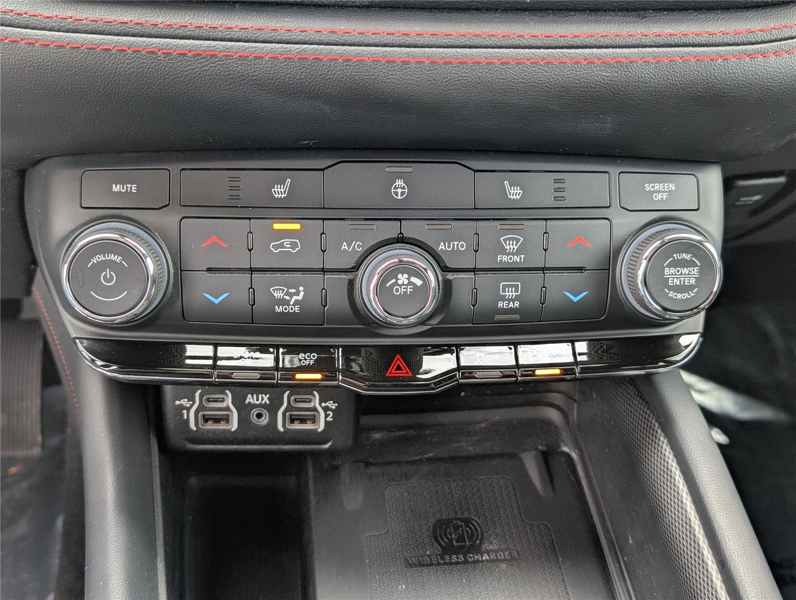 Used 2023 Dodge Durango R/T w/ Blacktop Package image 28