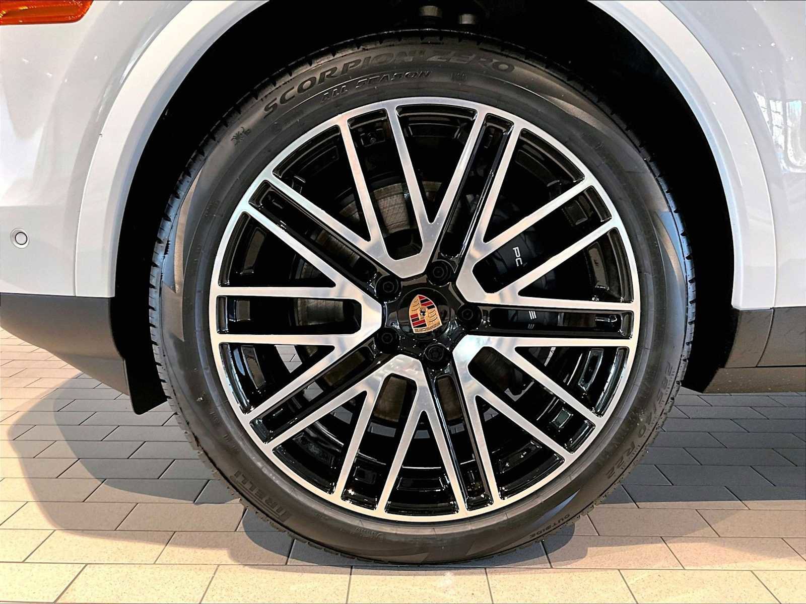 New 2026 Porsche Cayenne AWD/4WD image 11