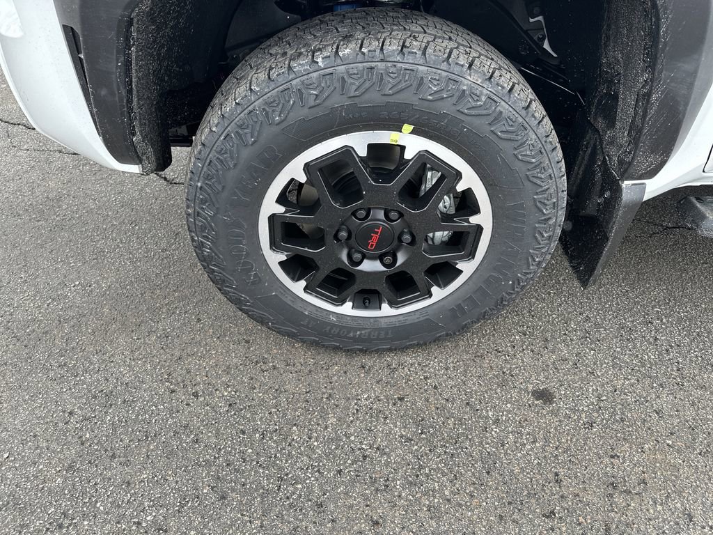 New 2026 Toyota Tacoma TRD Off-Road AWD/4WD image 10