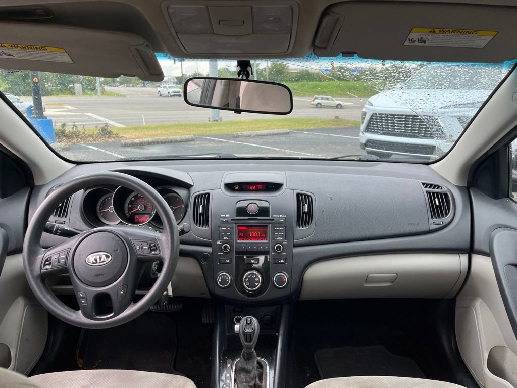 Used 2011 Kia Forte EX FWD image 5