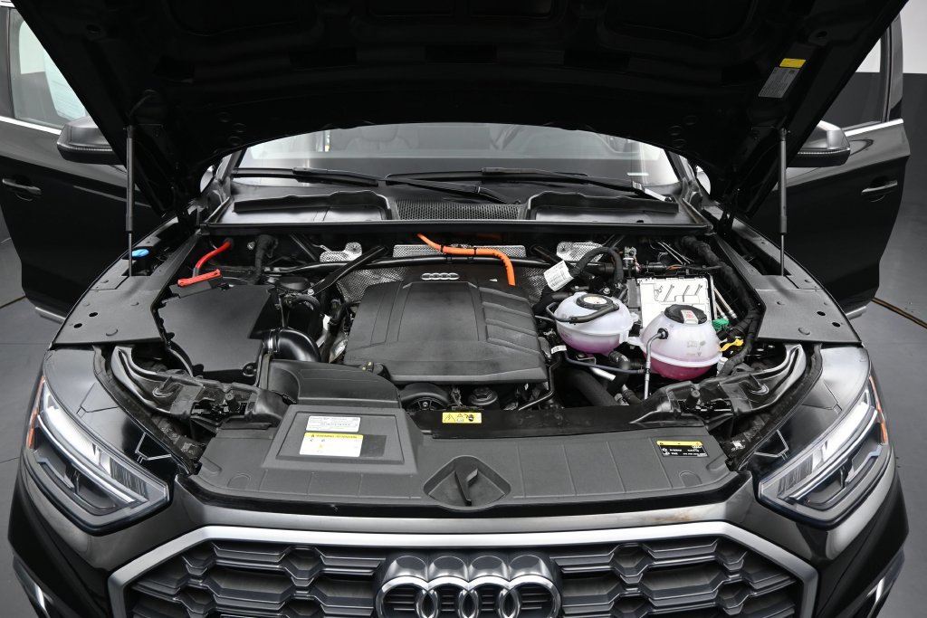 Used 2023 Audi Q5 e Premium Plus AWD/4WD image 37