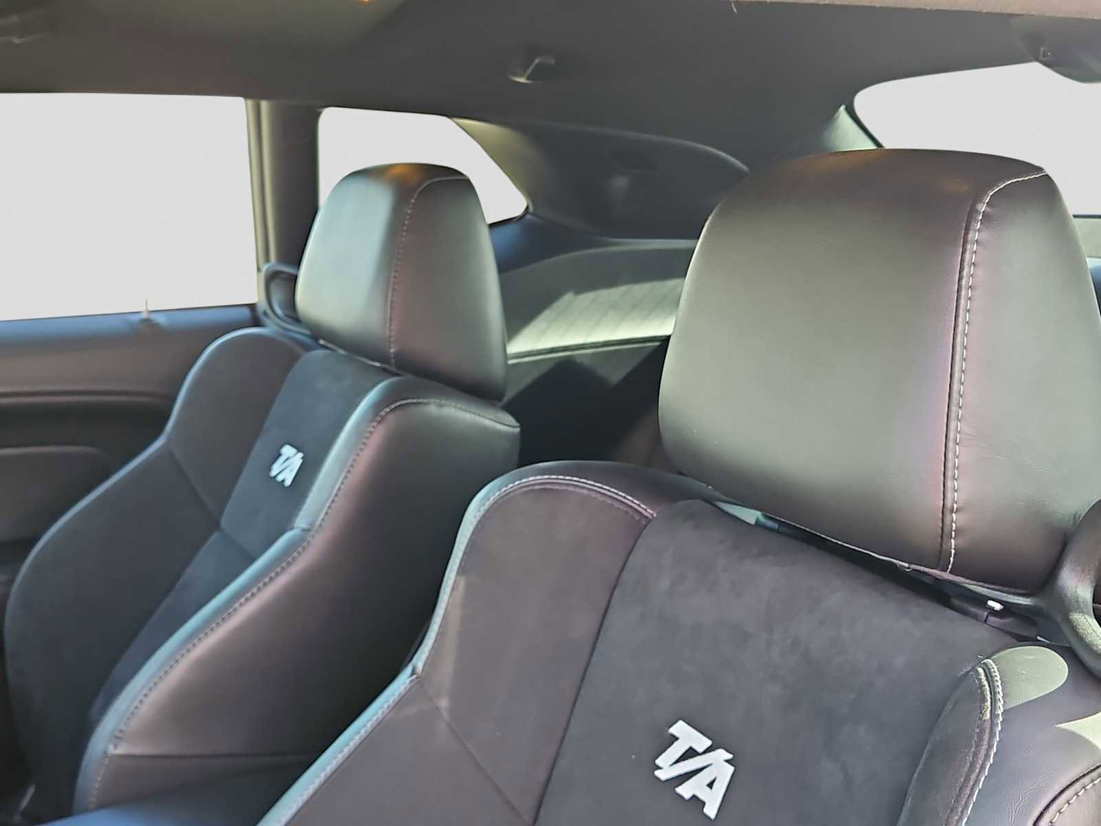 Used 2023 Dodge Challenger R/T w/ T/A Package image 16