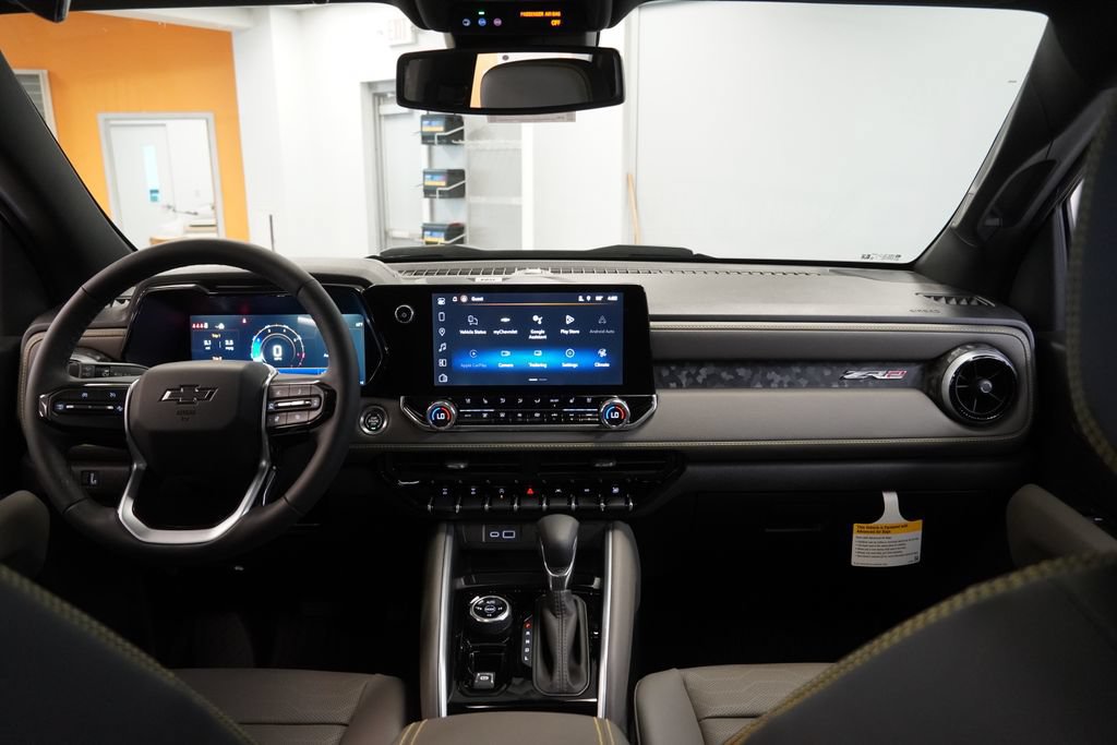 New 2026 Chevrolet Colorado ZR2 w/ Technology Package AWD/4WD image 19