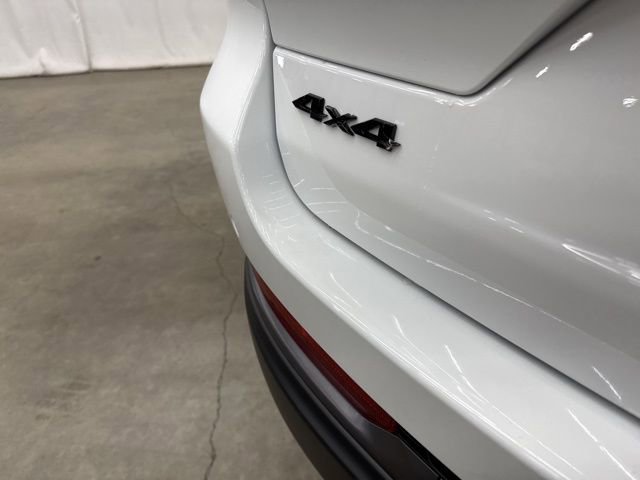 New 2026 Jeep Grand Cherokee Altitude image 21