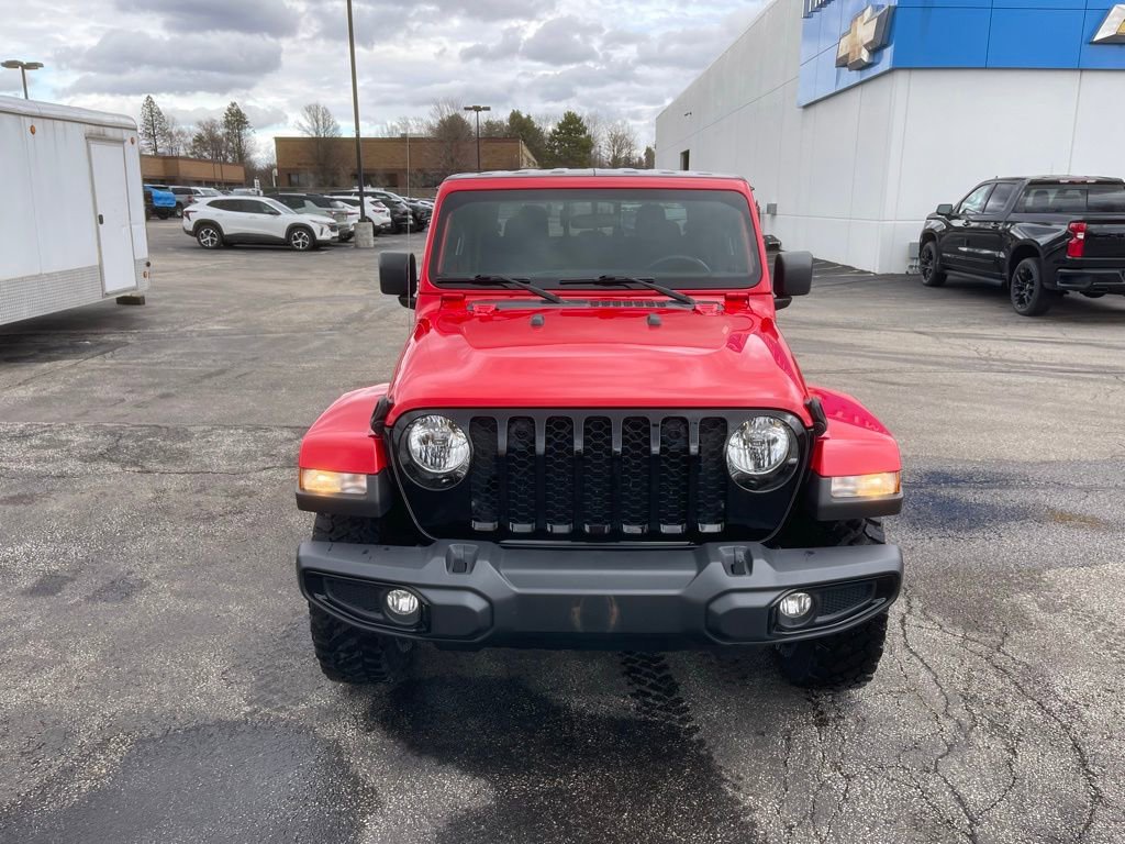 Used 2021 Jeep Gladiator Sport image 2