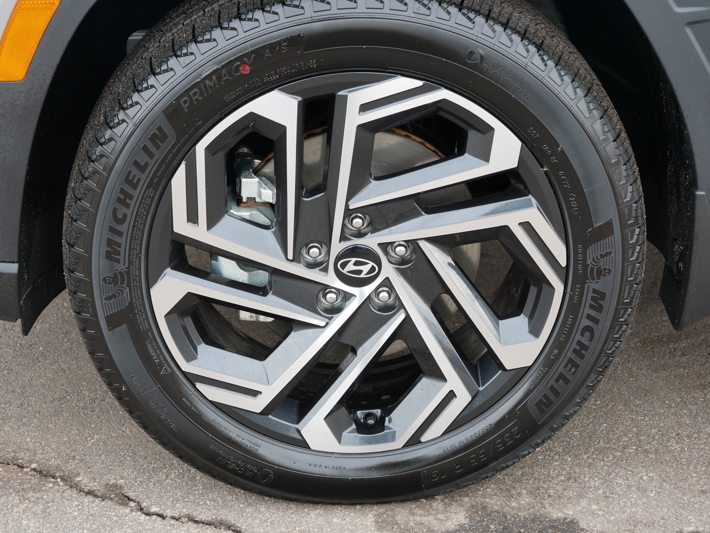 Certified 2025 Hyundai Tucson Limited image 15