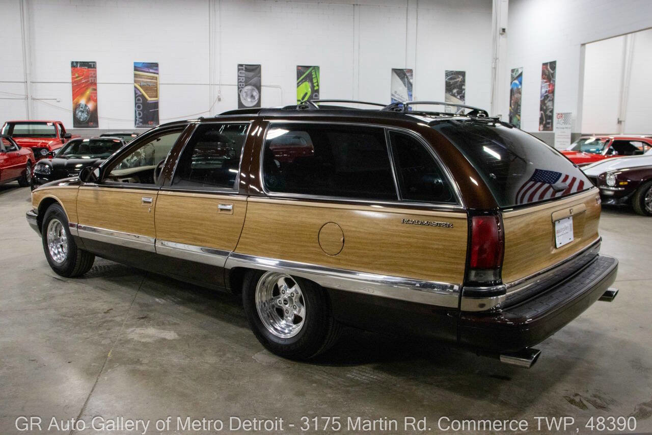 Used 1996 Buick Roadmaster Estate image 4