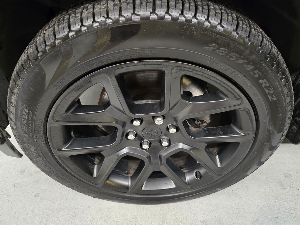 Used 2025 RAM 1500 Laramie w/ Night Edition AWD/4WD image 11