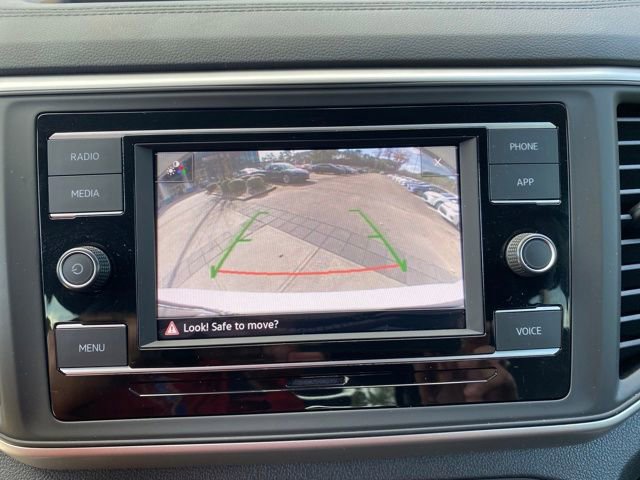 Used 2022 Volkswagen Atlas Cross Sport SE image 21