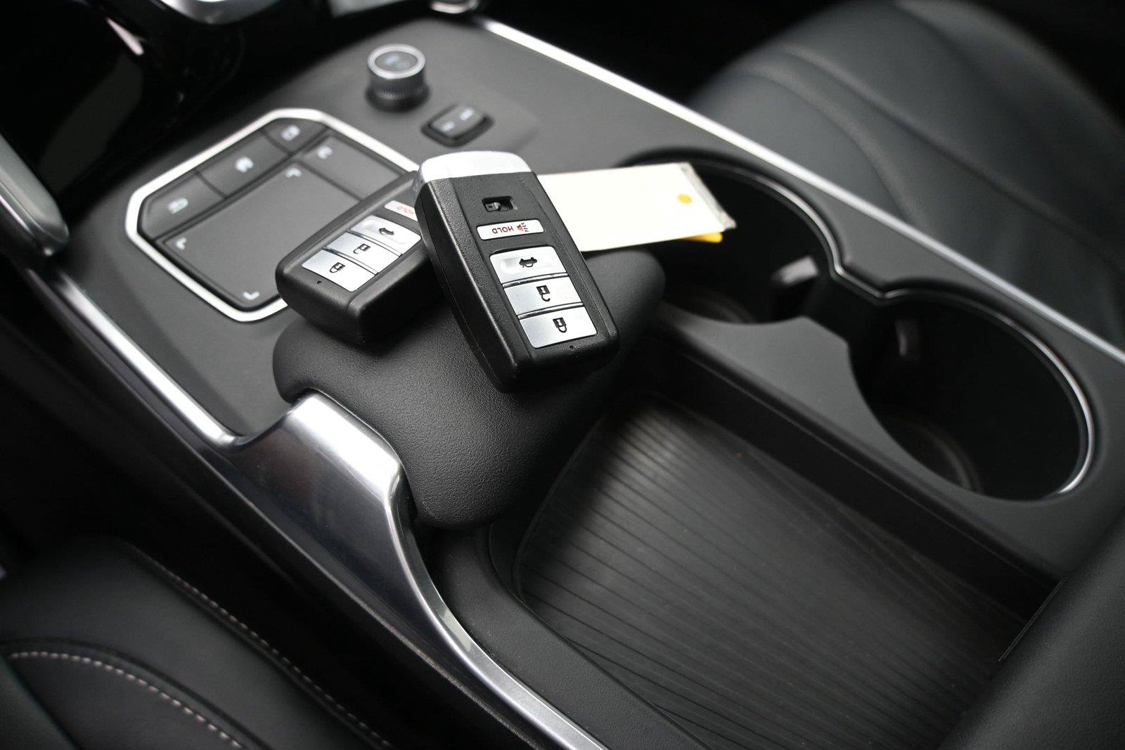 Used 2023 Acura TLX w/ Technology Package FWD image 7