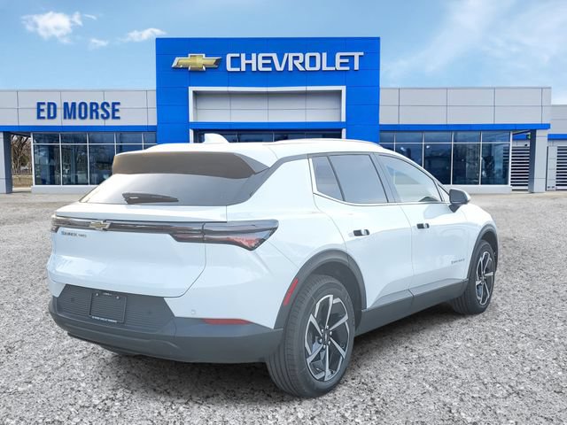 New 2026 Chevrolet Equinox EV LT AWD/4WD image 3