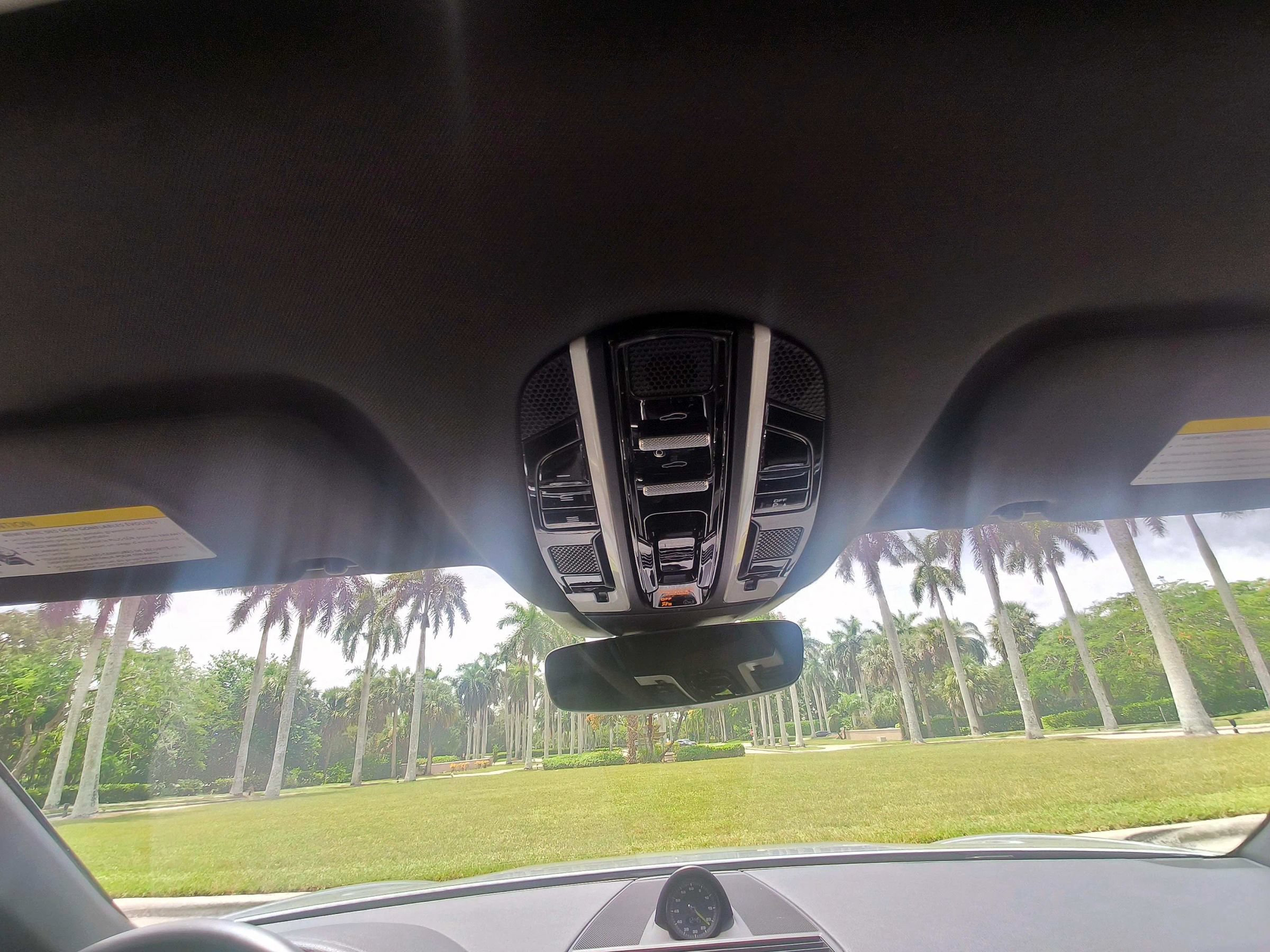 Used 2018 Porsche Panamera 4 AWD/4WD image 27