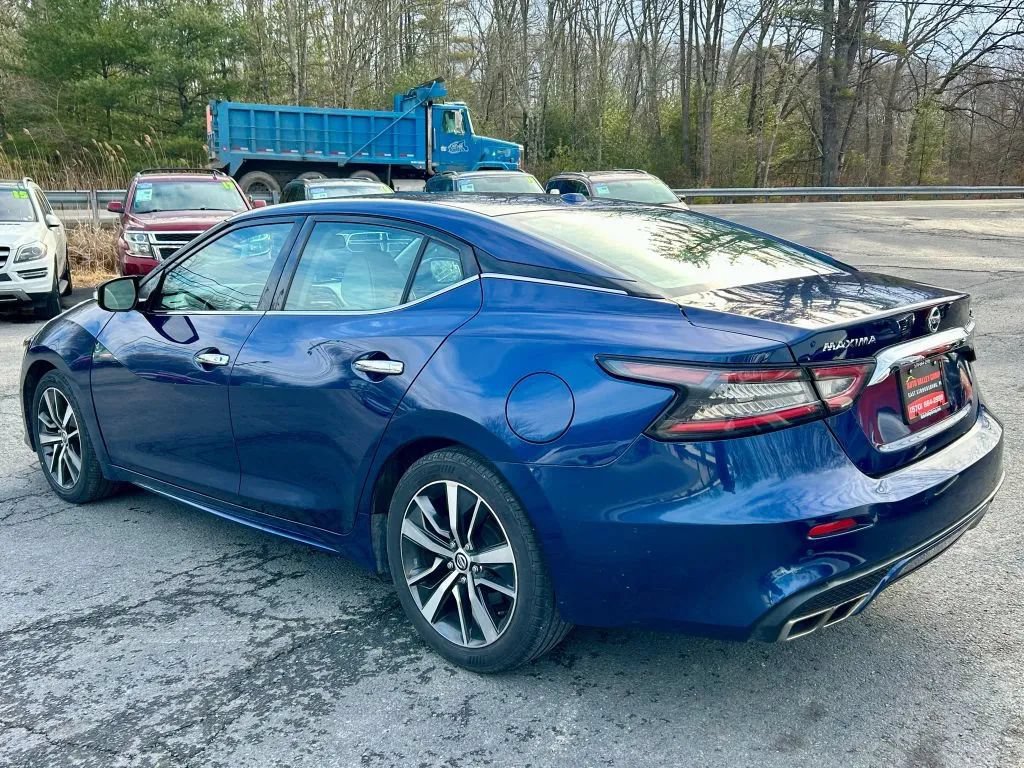 Used 2020 Nissan Maxima 3.5 SV w/ Floor Mat Group FWD image 6