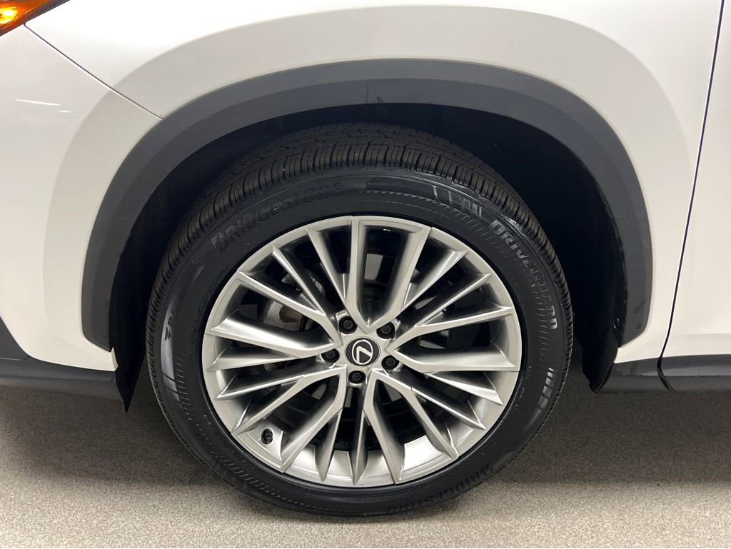 Certified 2024 Lexus NX 350 AWD w/ Vision Package image 37