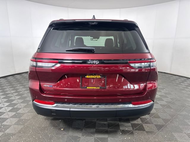 Used 2023 Jeep Grand Cherokee 4WD 4xe w/ Luxury Tech Group II image 4