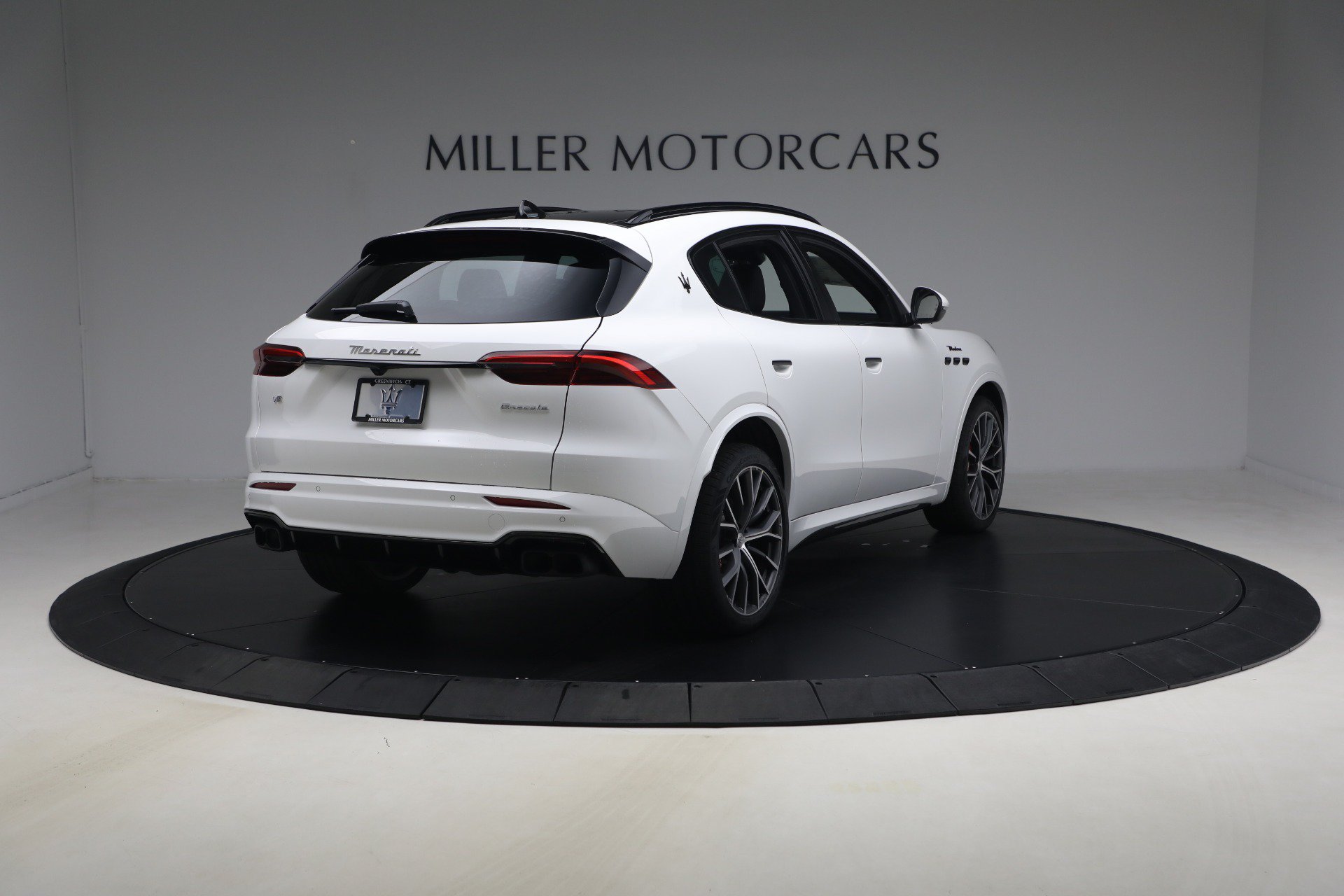 New 2026 Maserati Grecale Modena AWD/4WD image 6