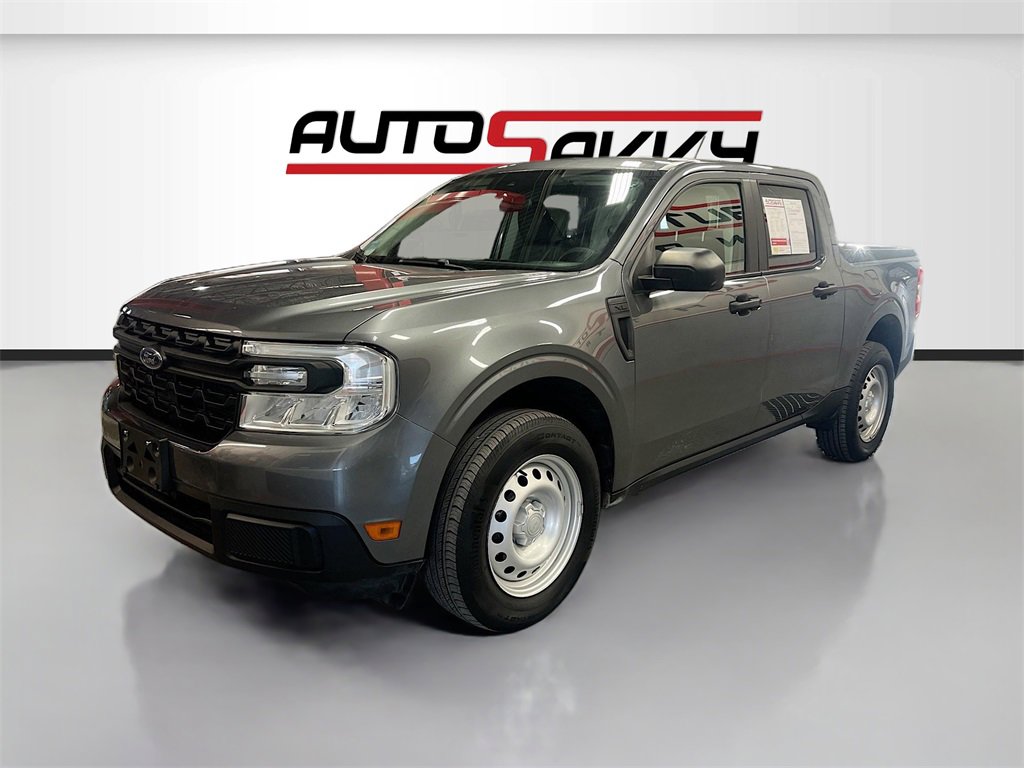 Used 2022 Ford Maverick XL image 3