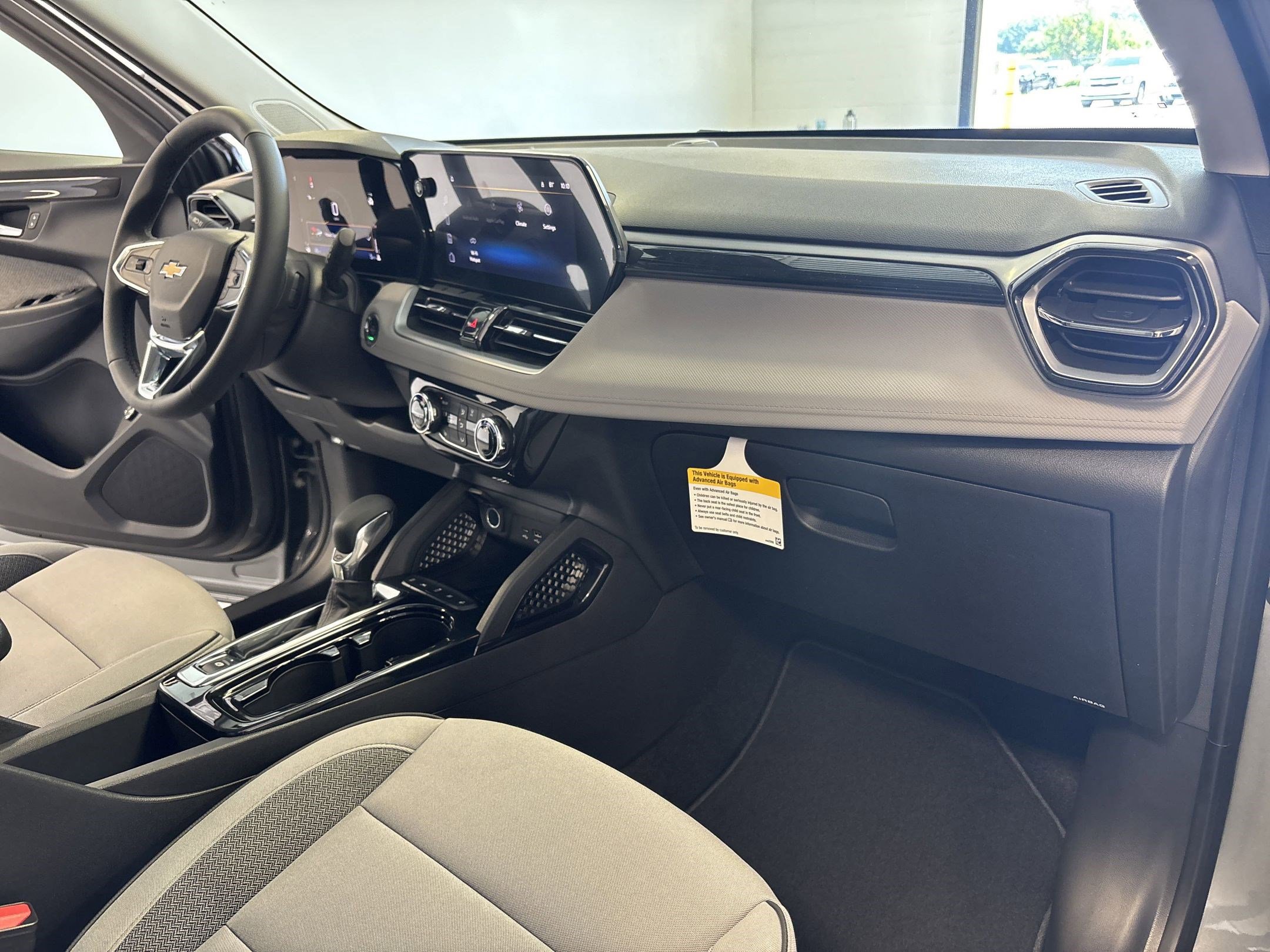 New 2026 Chevrolet TrailBlazer LT w/ Convenience Package image 40