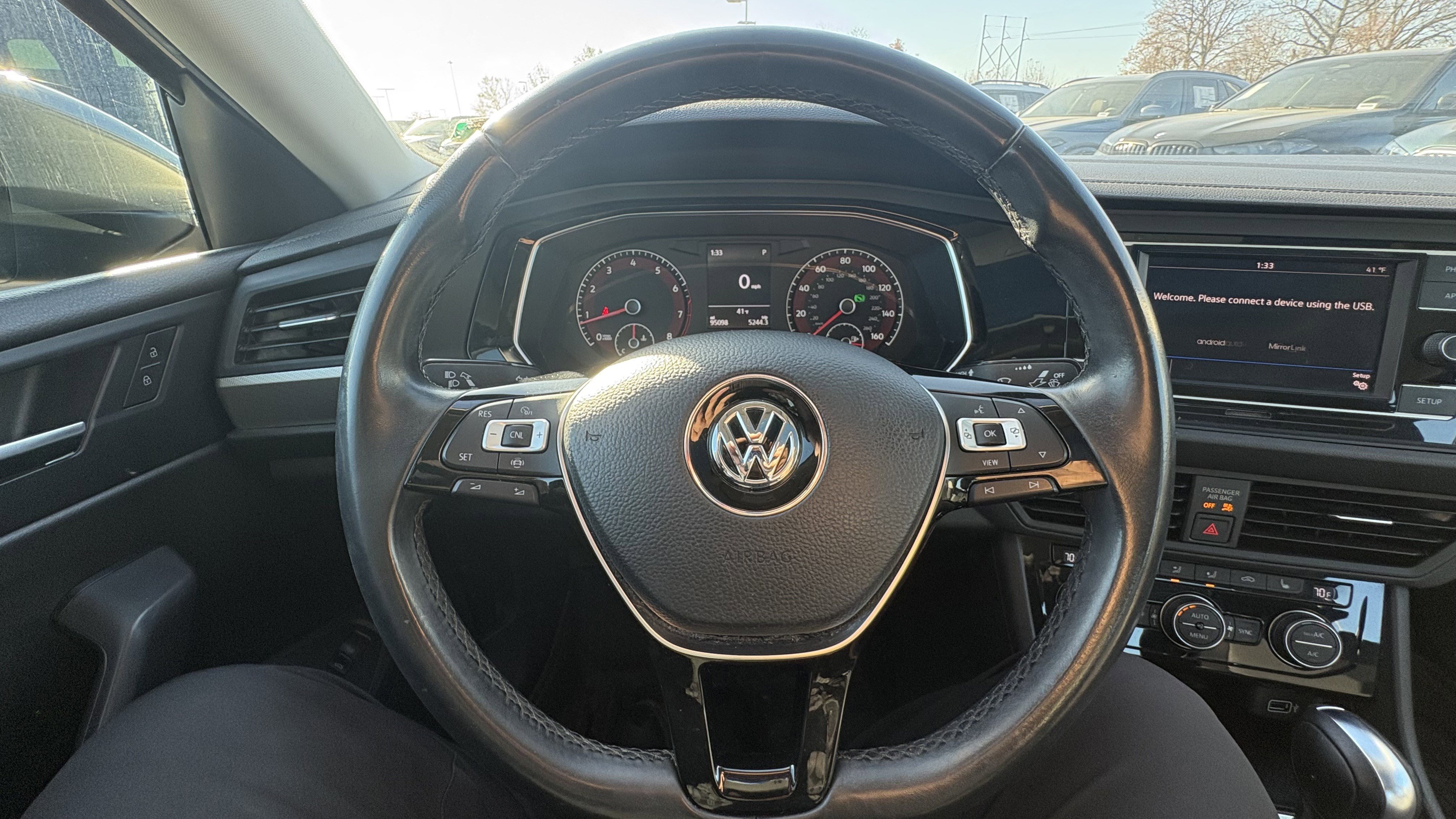 Used 2019 Volkswagen Jetta SE image 19