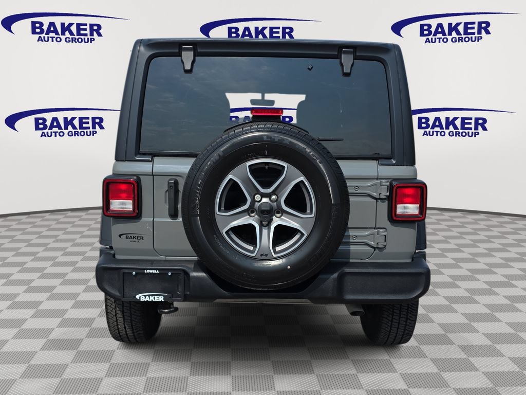 Used 2022 Jeep Wrangler Unlimited Sport AWD/4WD image 4