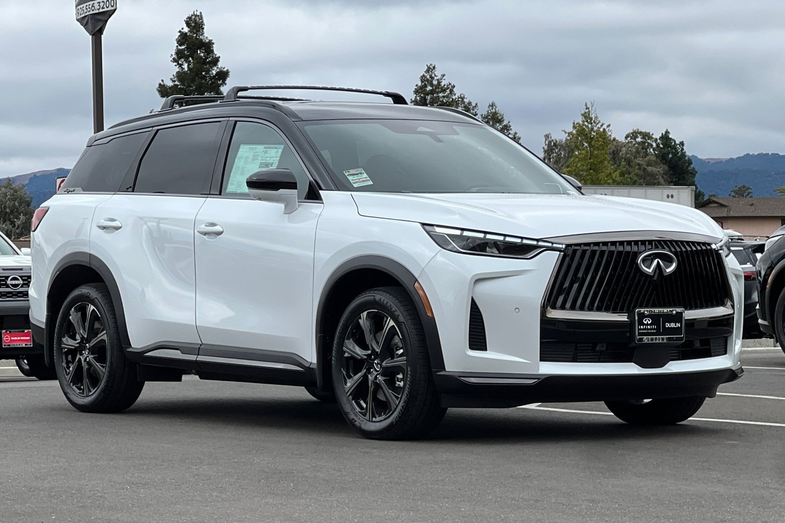 New 2026 INFINITI QX60 Autograph w/ Dark Cargo Package image 7