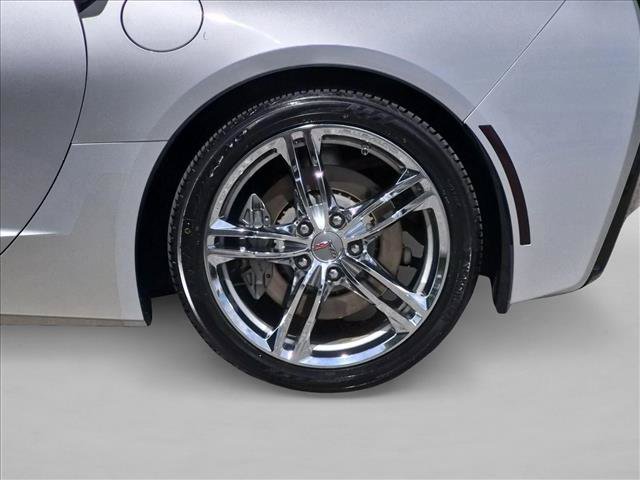 Used 2016 Chevrolet Corvette Stingray Coupe w/ 3LT Preferred Equipment Group RWD image 21