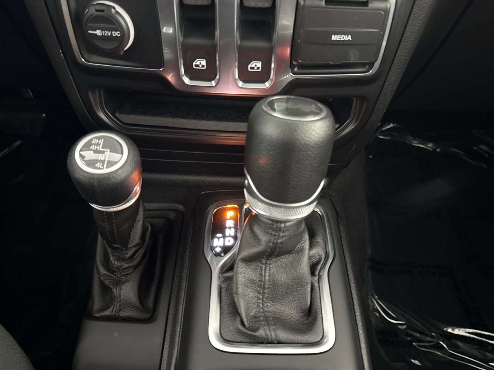 Used 2020 Jeep Wrangler Sport image 21