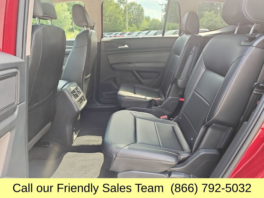 Used 2022 Volkswagen Atlas SEL R-Line AWD/4WD image 25