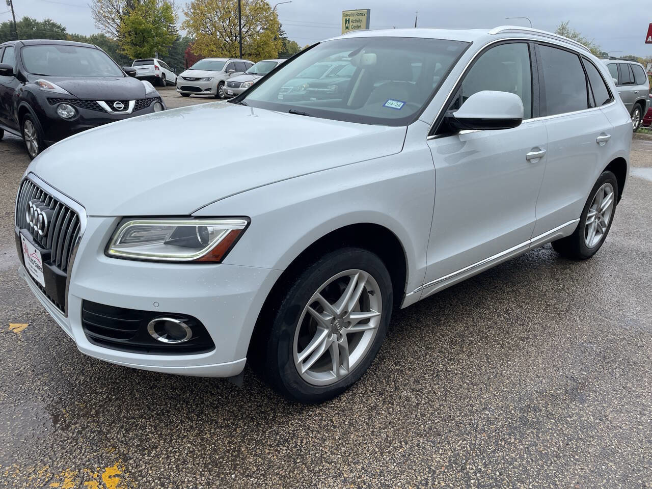 Used 2016 Audi Q5 2.0T Premium Plus w/ Technology Package image 4