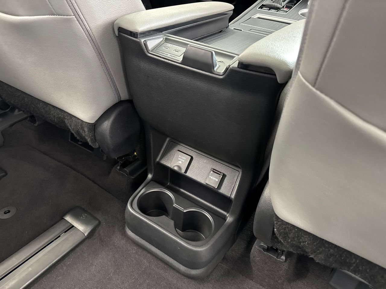 Certified 2025 Toyota Sienna XLE w/ XLE Plus Package AWD/4WD image 49
