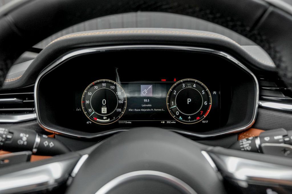 New 2026 Jaguar F-PACE R-Dynamic S image 12