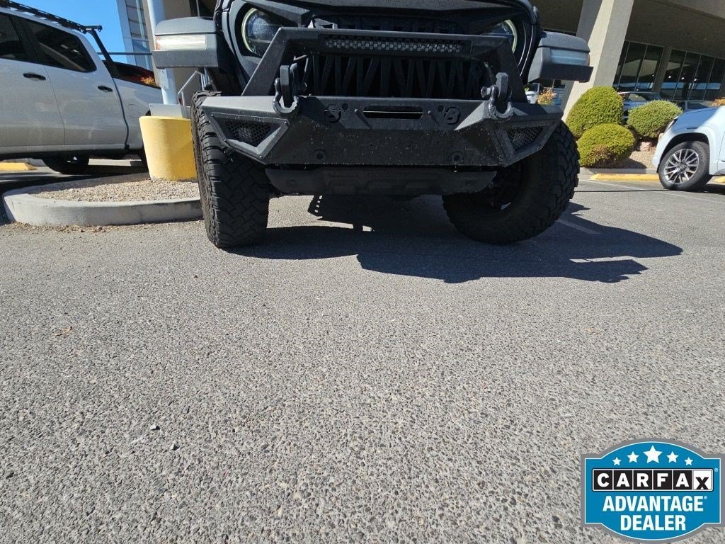 Used 2021 Jeep Gladiator Mojave w/ LED Lighting Group AWD/4WD image 19