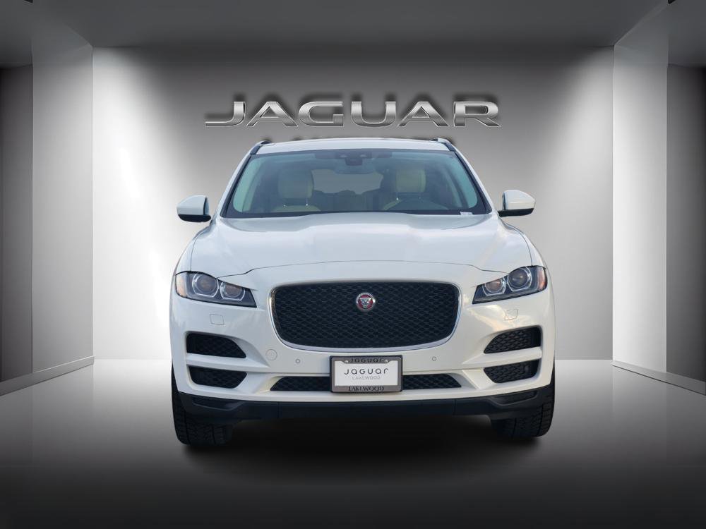 Used 2018 Jaguar F-PACE Premium image 6