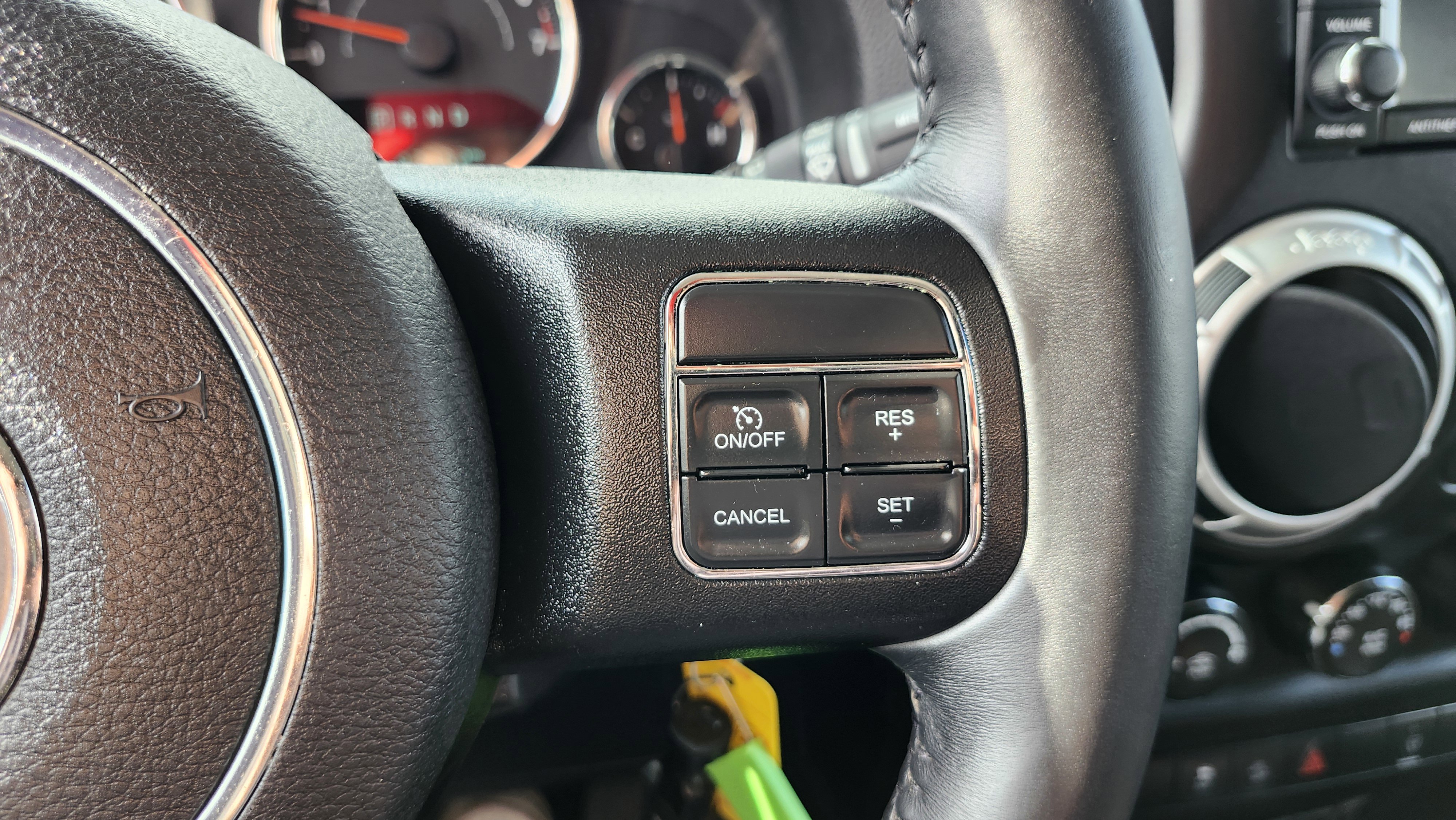 Used 2015 Jeep Wrangler Unlimited Sahara w/ Dual Top Group image 32