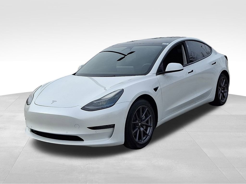 Used 2022 Tesla Model 3 Long Range image 3