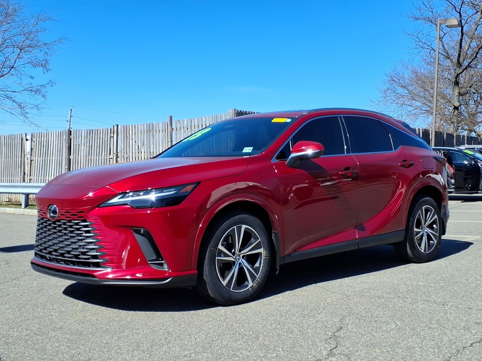 Used 2023 Lexus RX 350 Premium w/ Accessory Package AWD/4WD image 3