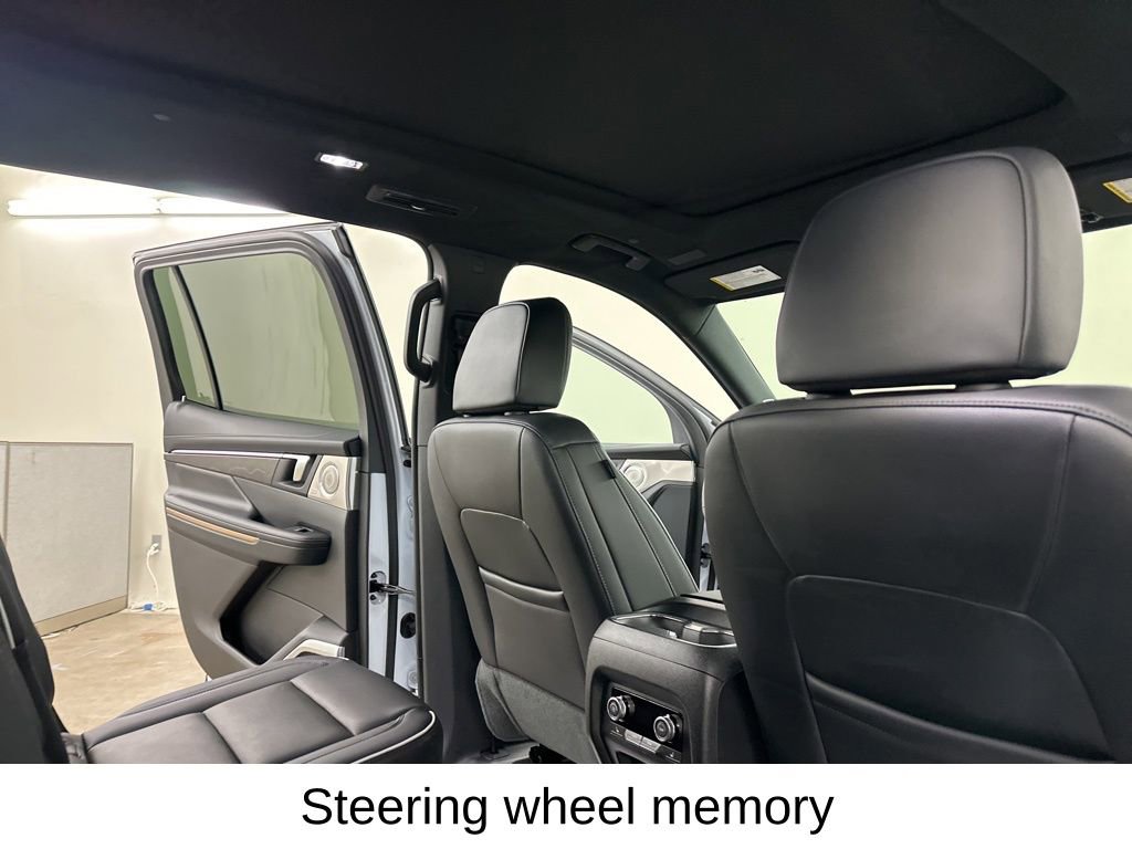 Used 2026 Buick Enclave Avenir w/ Super Cruise Package image 23