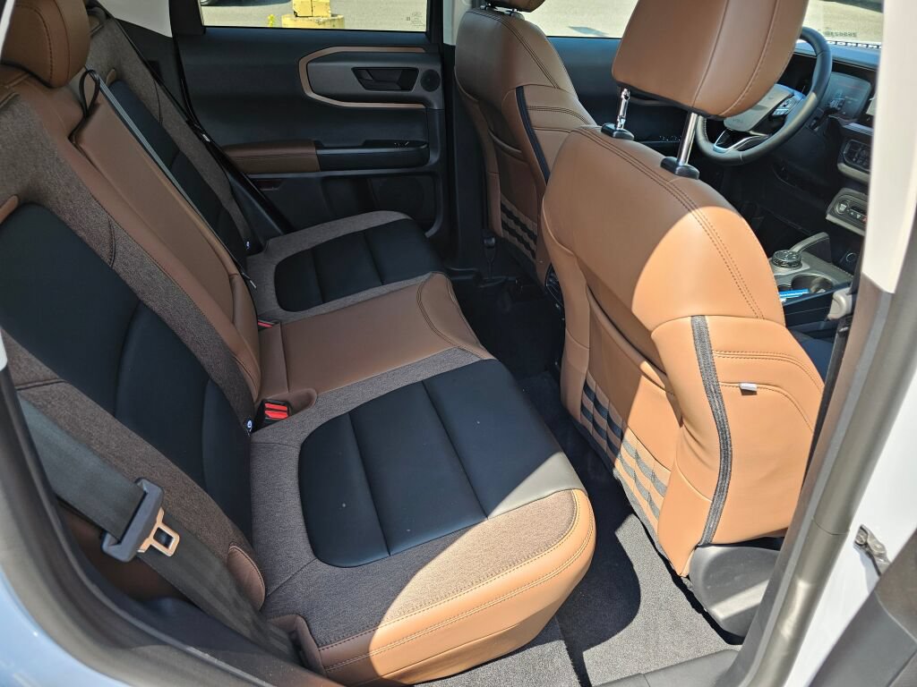 New 2026 Ford Bronco Sport Outer Banks w/ Outer Banks Tech Package+ AWD/4WD image 14
