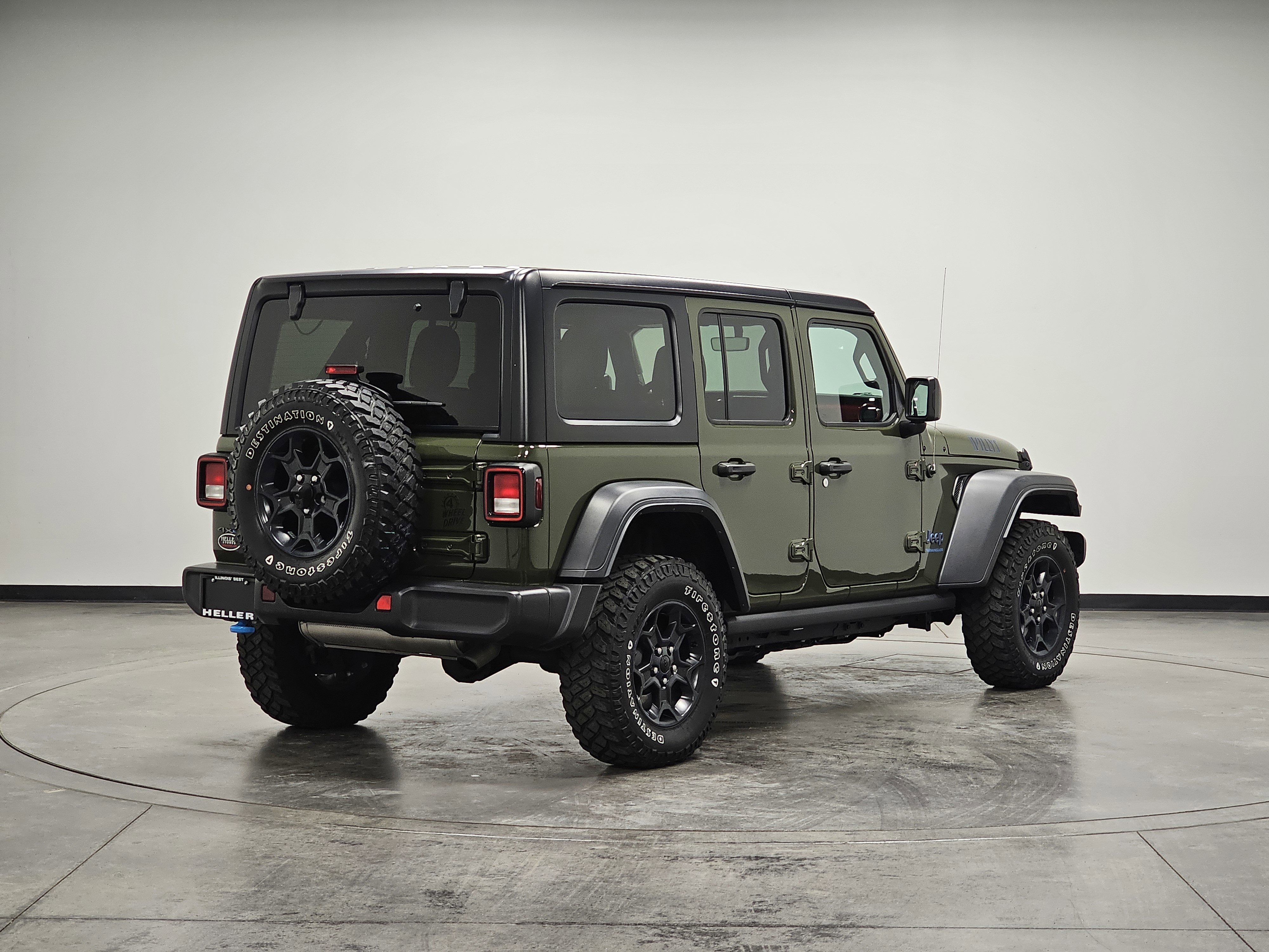 Used 2023 Jeep Wrangler Unlimited w/ 8.4" Radio Group AWD/4WD image 8
