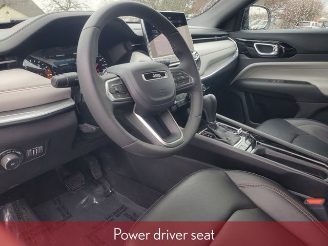 Used 2024 Jeep Compass Limited image 18